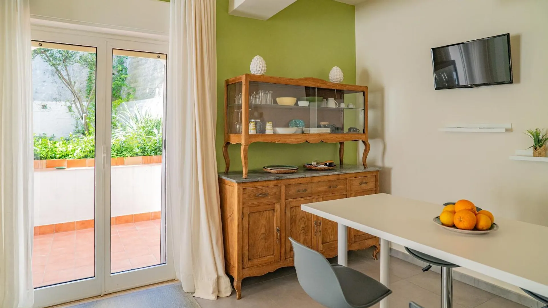 Atenasio Garden Suite, Elegance & Relaxation In The Heart Of Taormina