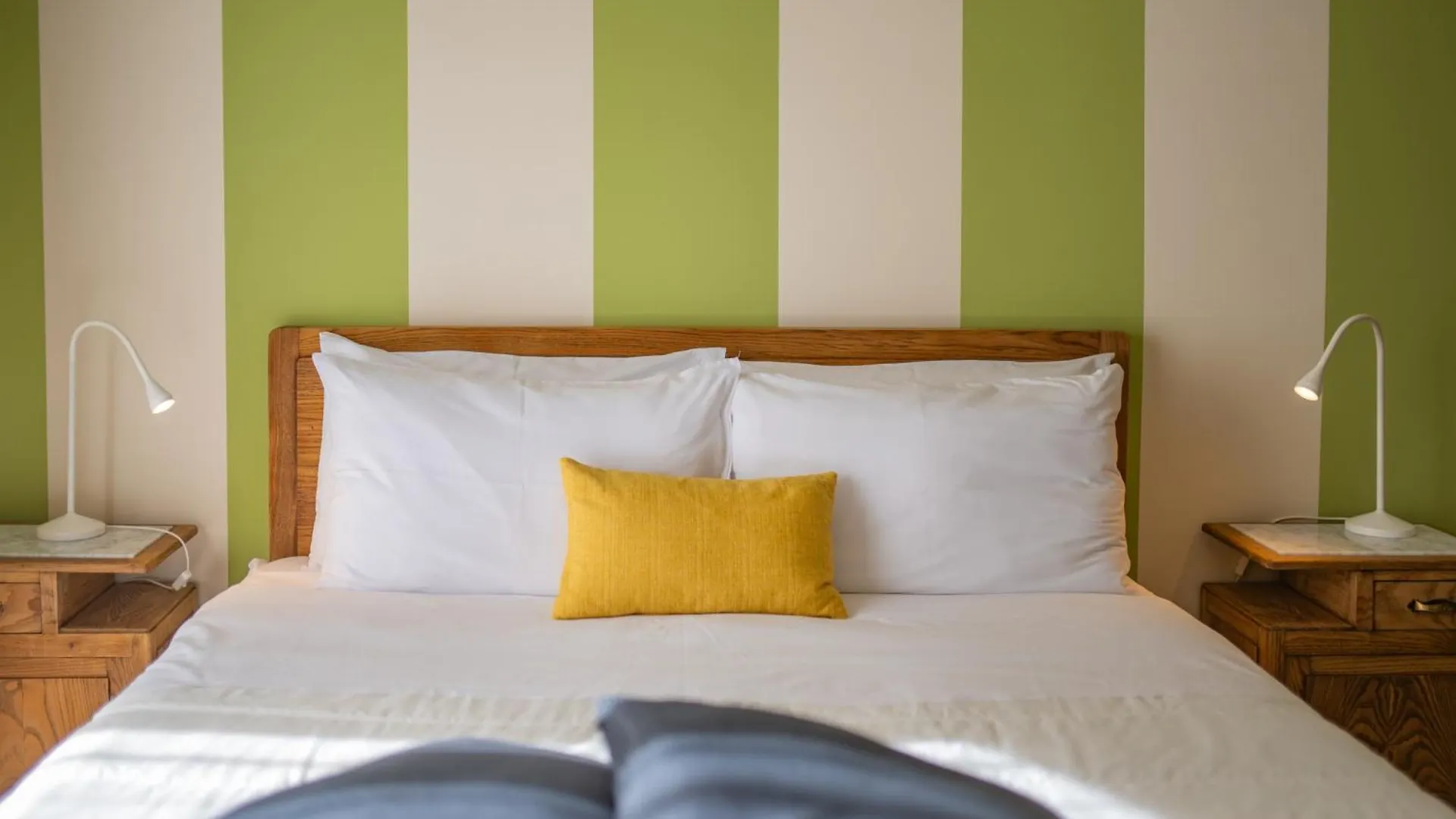 Atenasio Garden Suite, Elegance & Relaxation In The Heart Of Taormina Apartamento